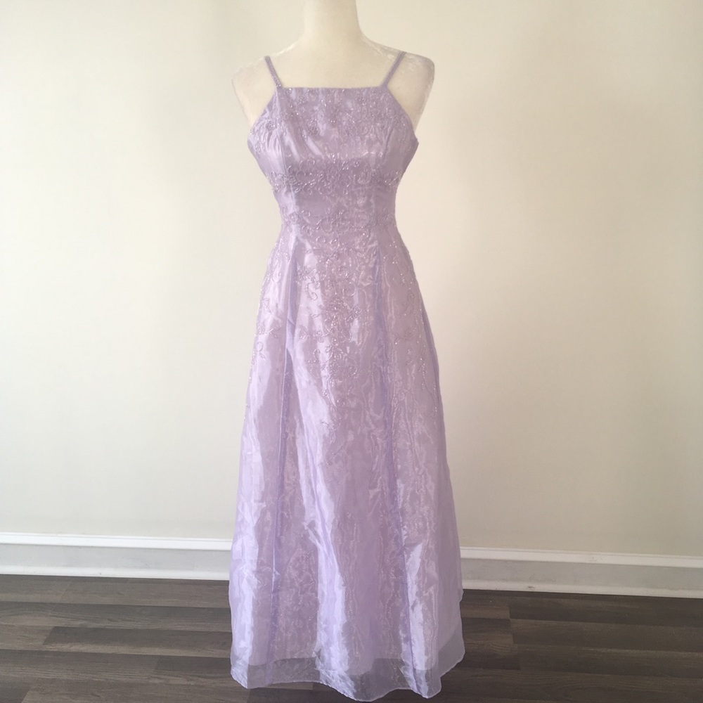 Aspeed Lavender Tulle Prom Gown w beaded Details
